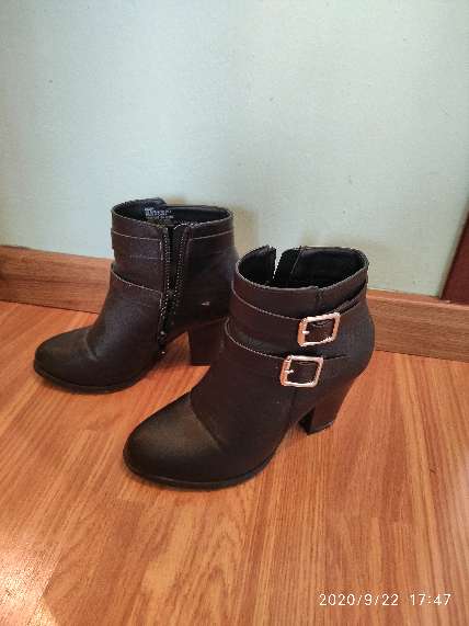 REGALO Botines talla 36-37 2