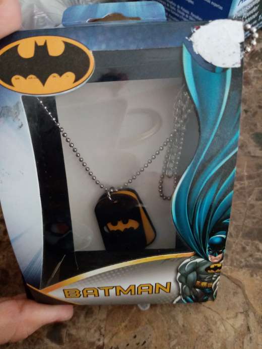 REGALO Collar de batman 