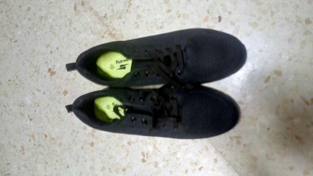 REGALO zapatillas de deporte nuevas