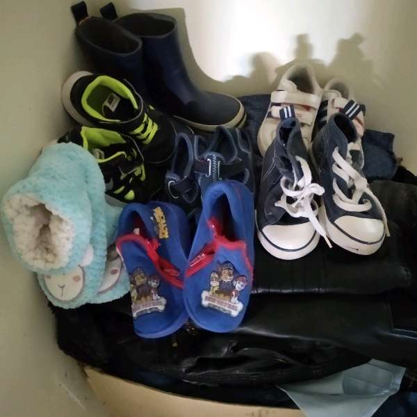 REGALO Caja ropa nio  2