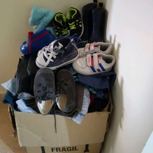 REGALO Caja ropa nio  3