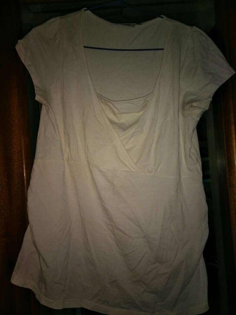 REGALO Camiseta blanca premam talla M/L 