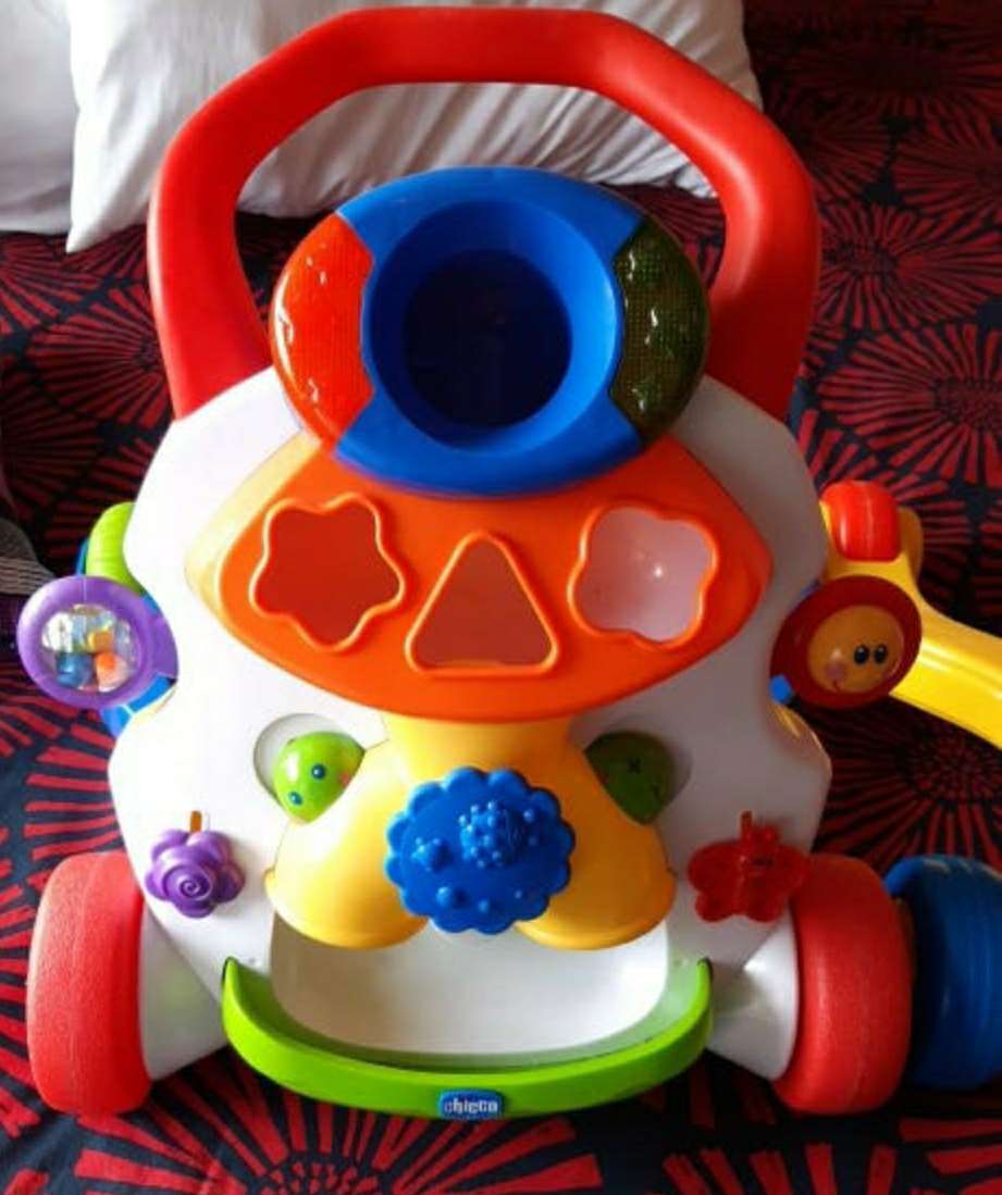 REGALO andador de bebe