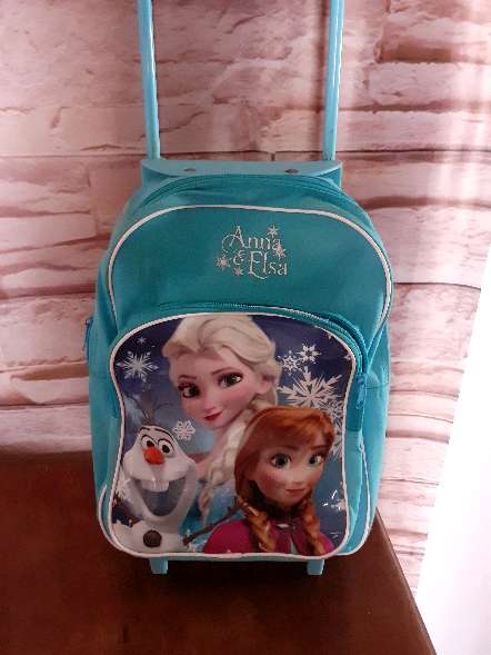 REGALO mochila nia con carro
