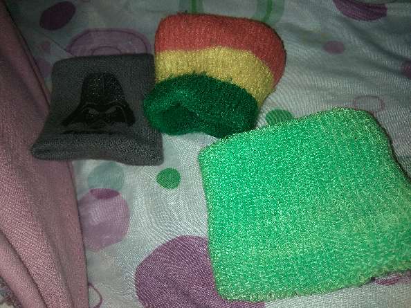 REGALO pulsera polipiel y muequeras 2