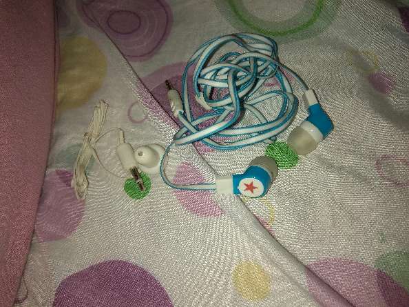 REGALO auriculares y auriculares con ZTE 2