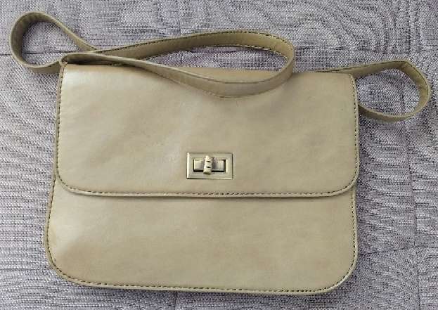 REGALO Bolso Beige