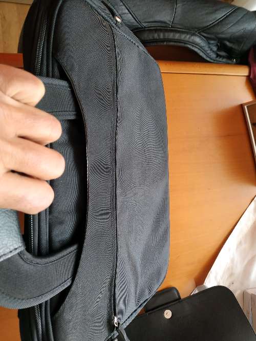 REGALO Funda porttil de 12' 2