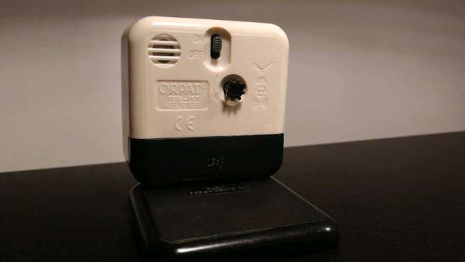 REGALO Reloj despertador de mesilla 3