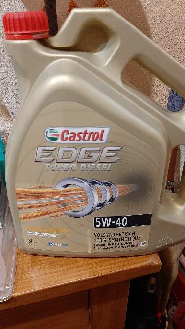 REGALO Aceite de coche Castrol - Disel 5W-40