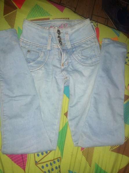 REGALO Chin en buen estado  2