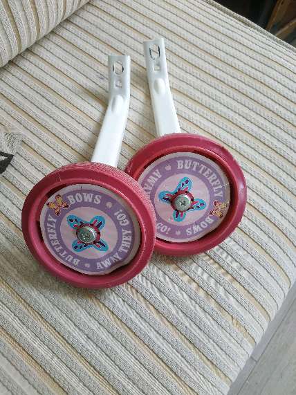 REGALO Ruedines bicicleta