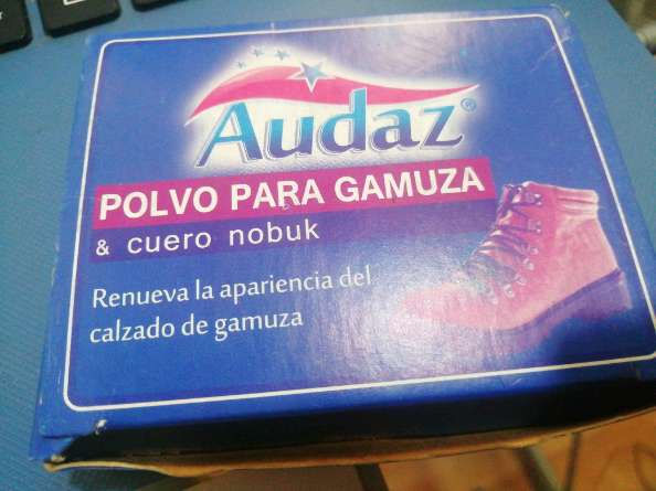 REGALO Polvo para zapato gamuza 