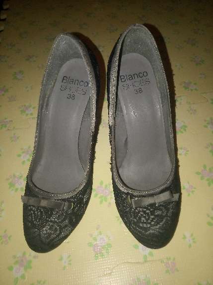 REGALO zapatos tacon