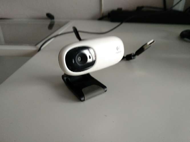 REGALO webcam Logitech 1.3 Mp 2