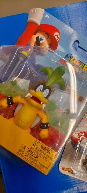 REGALO figura de accion de igui 2