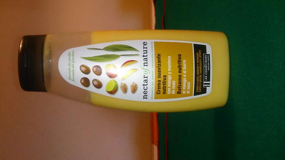 REGALO crema suavizante nutritiva para el cabello seco REGALO crema suavizante nutritiva para el cabello seco