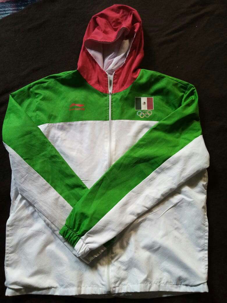 REGALO Ropa diversa REGALO Ropa diversa