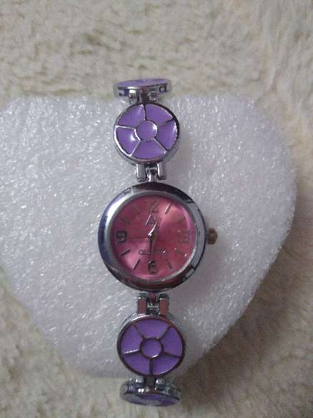 REGALO reloj nuevo  2