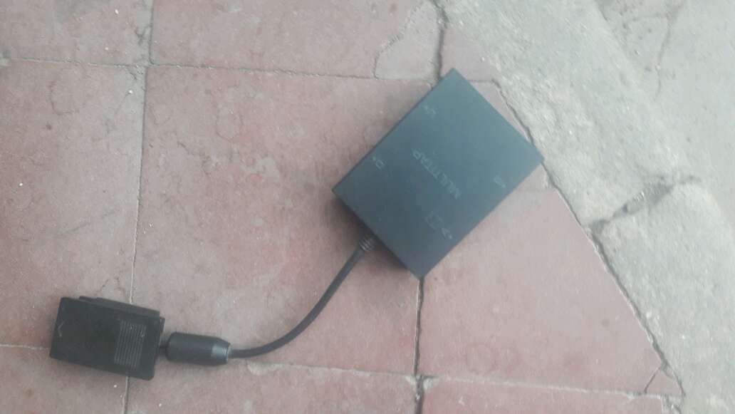 REGALO multitap ps2