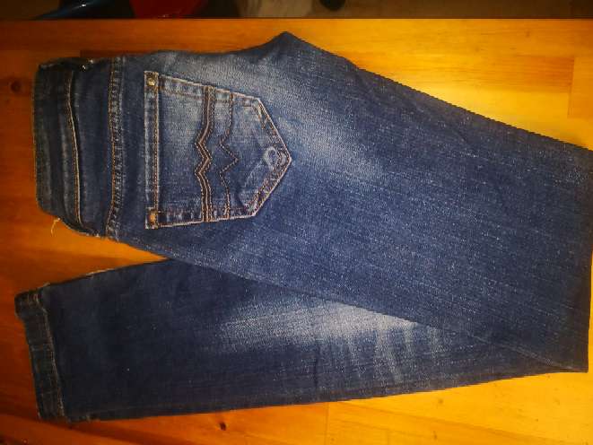 REGALO Pantalon talla 32 REGALO Pantalon talla 32