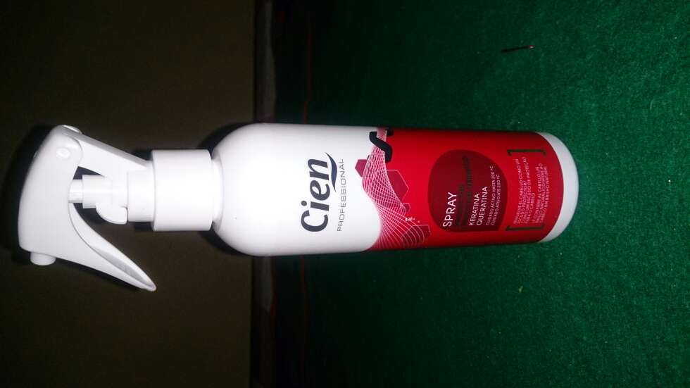 REGALO spray para el cabello protector