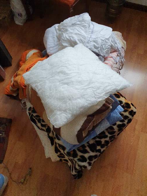 REGALO lote de mantas y colchas
