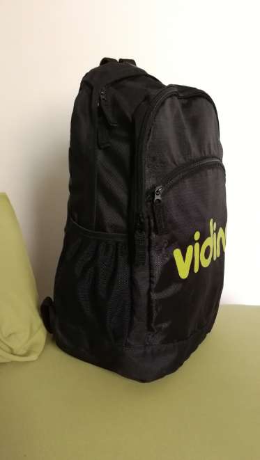 REGALO Mochila negra Viding 1