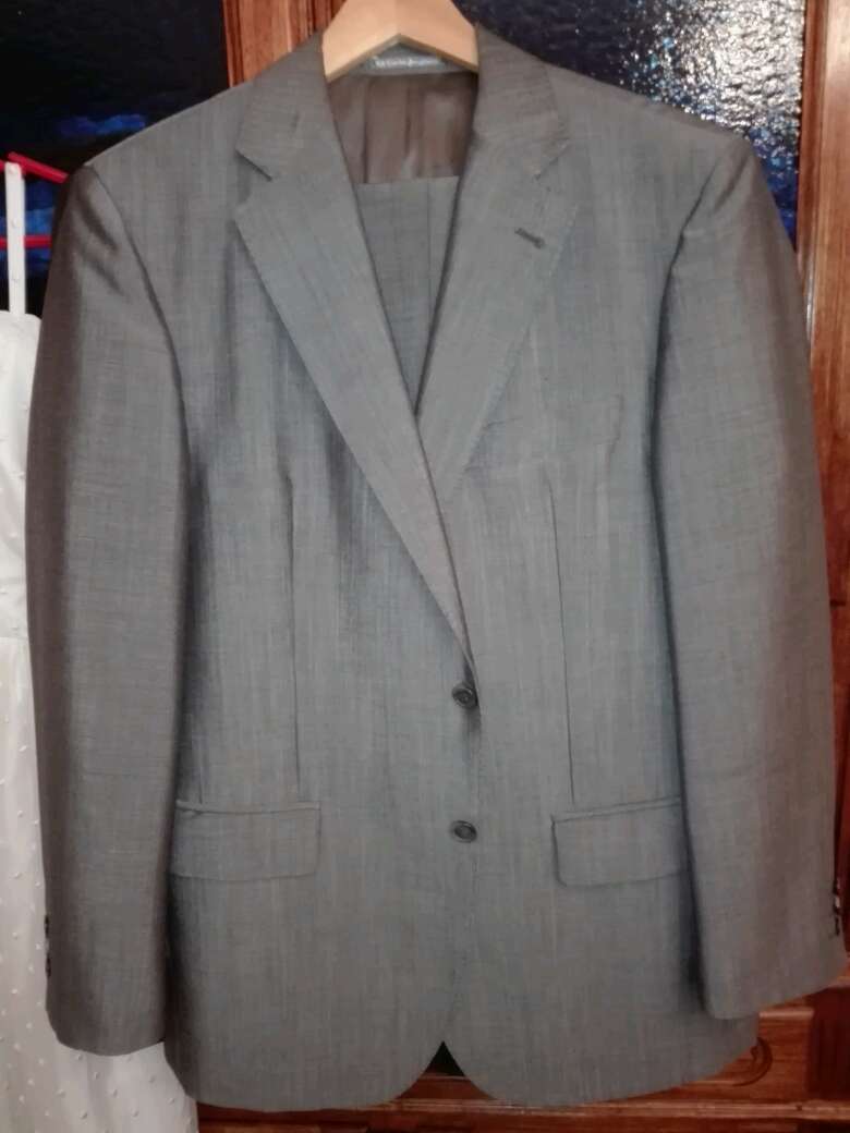 REGALO trajes de caballero 3