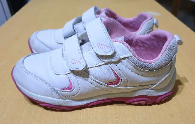REGALO zapatillas para nia