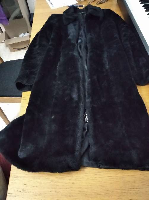 REGALO chaquetn largo de fiesta 2