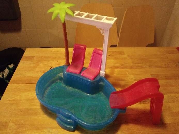 REGALO piscina de barbie