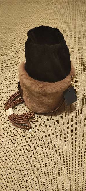 REGALO Bolso de pelo rosa 2