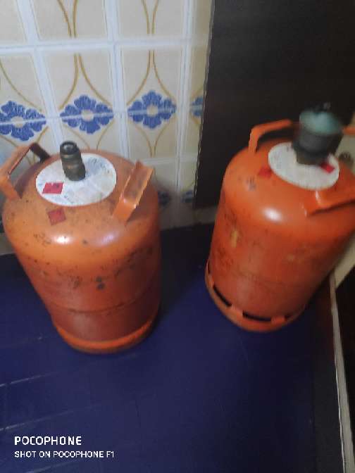 REGALO 3bombonas de butano vacias REGALO 3bombonas de butano vacias