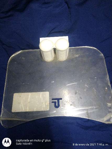 REGALO soporte de acrlico para dvd 2