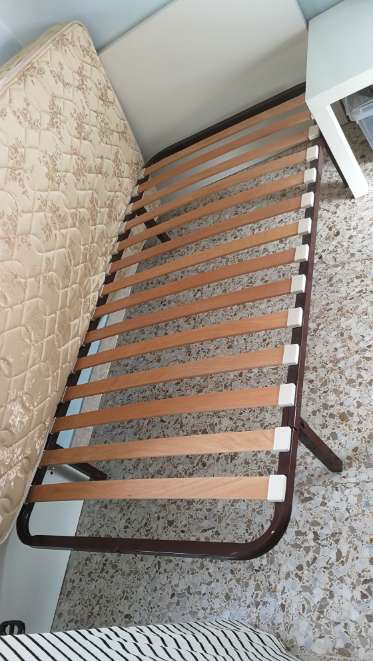REGALO Cama con somier de lamas y colchn  2