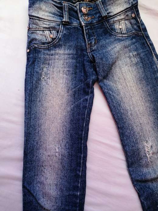 REGALO Pantaln de Nia - Talla 10 4