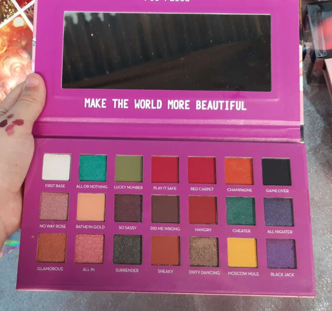 REGALO sombras