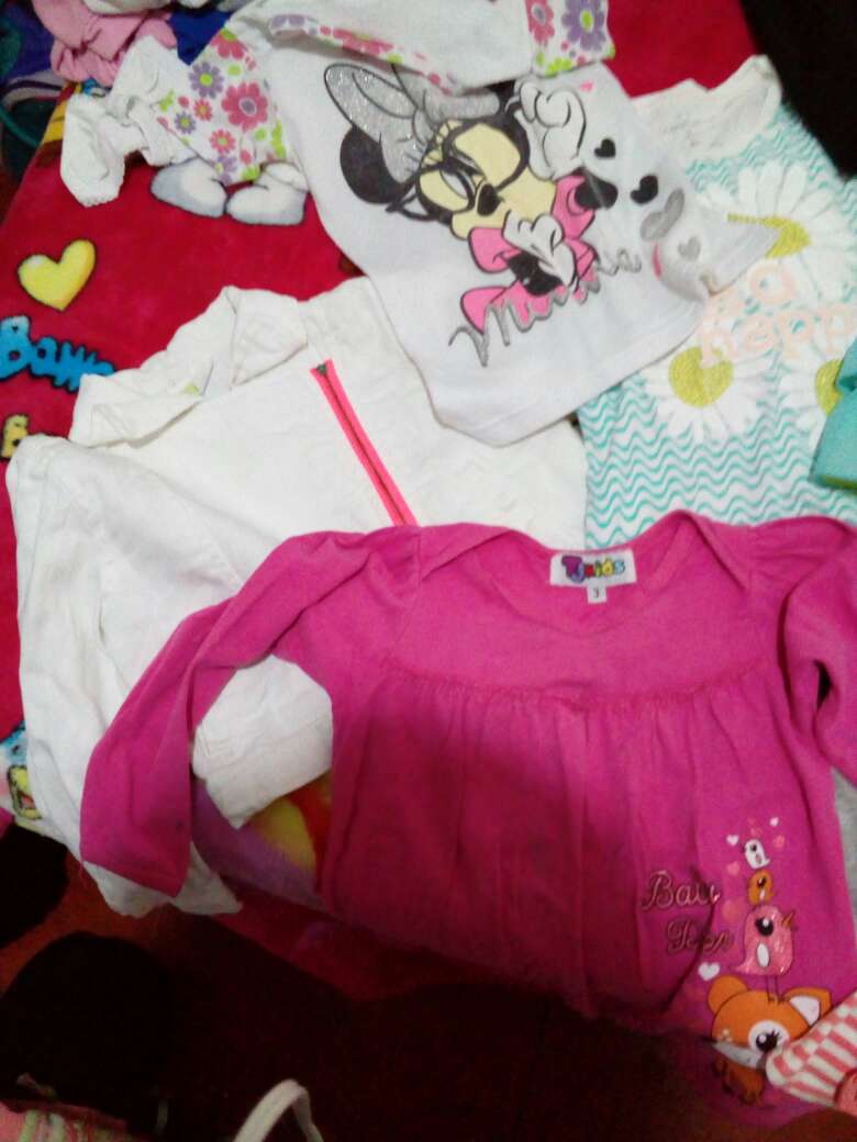 REGALO ropa de nia de 2 a 4 aos 