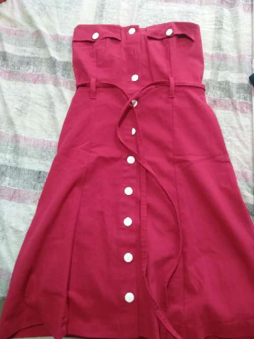 REGALO ropa usa y dos prendas nuevas sin uso