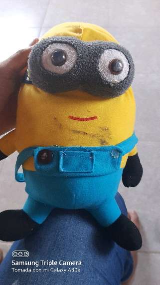 REGALO mueco Minions 