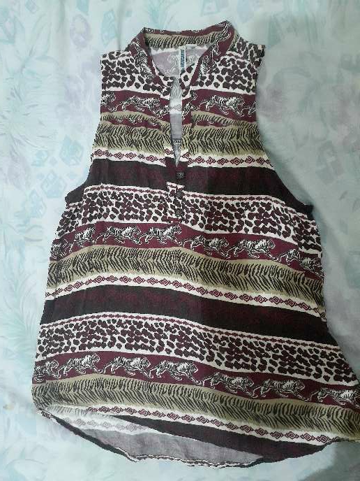 REGALO camisa sin mangas 