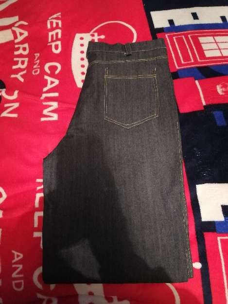 REGALO Pantaln nuevo 3