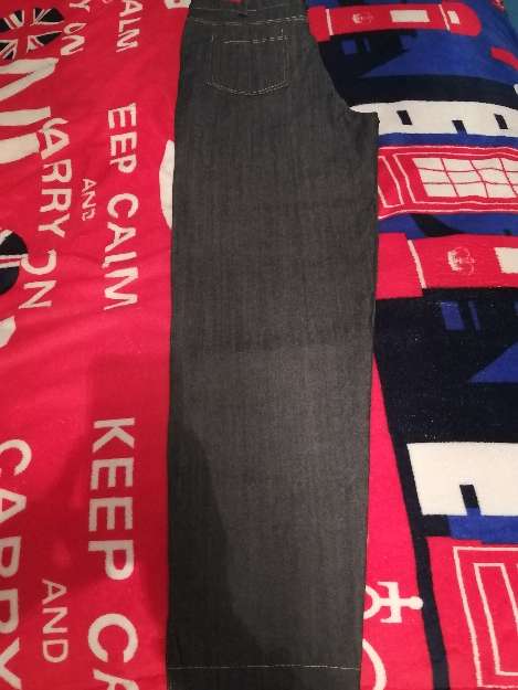 REGALO Pantaln nuevo 4