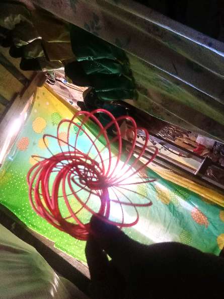 REGALO juguete de resorte 3