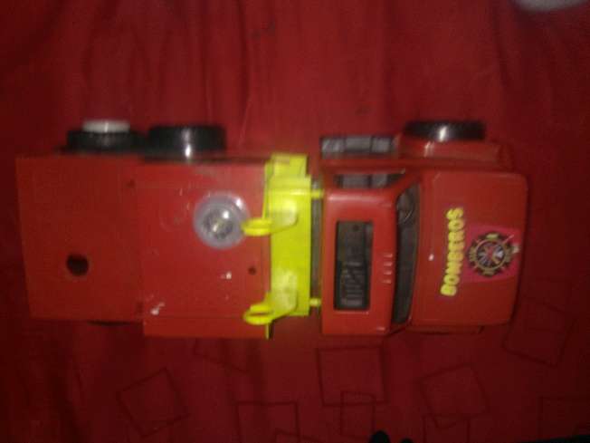 REGALO  carro de bomberos