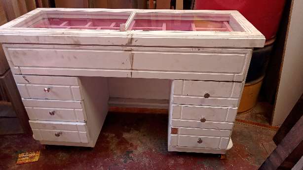 REGALO mueble tocador