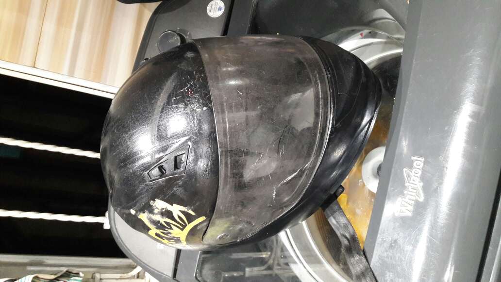 REGALO casco para moto 2