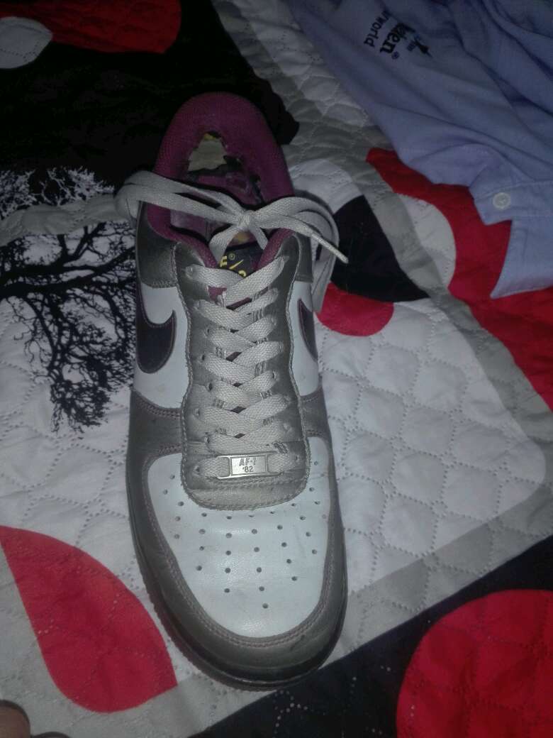 REGALO tenis Nike nuevos 