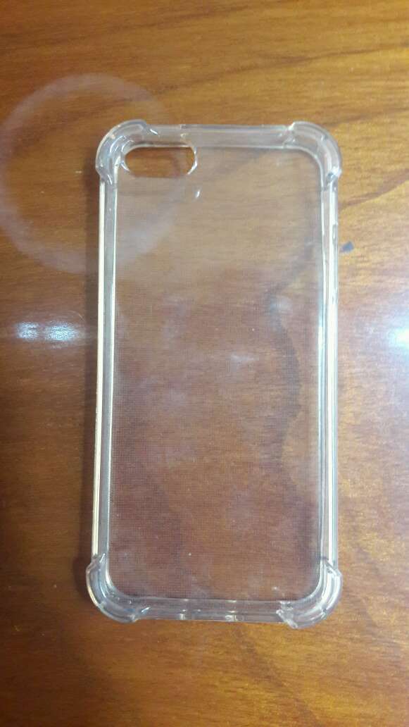 REGALO case de iPhone 5s  1